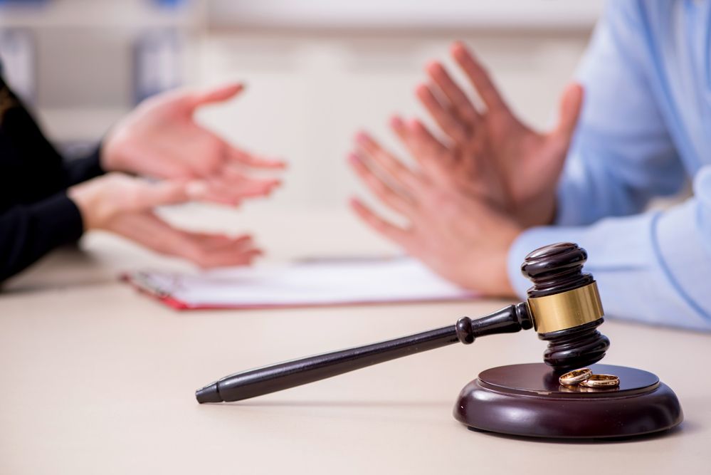 Case Studies: Traditional Litigation vs. Collaborative Divorce/Mediation